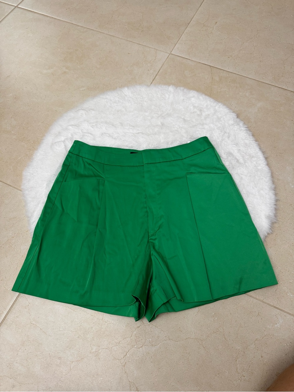 Zara Women's Green High-Rise Satin Shorts Size Medium